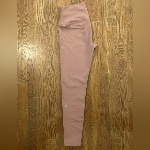 ALO YOGA 7/8 Leggings *Woodrose* - Picture 3 of 4